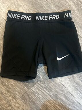 Kids Nike Pros Black Shorts